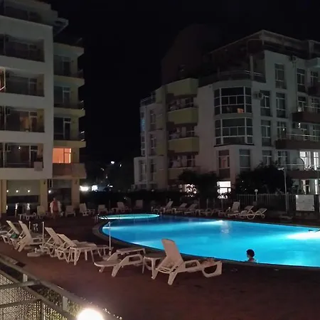Sunset Beach Ii Apartmanhotel